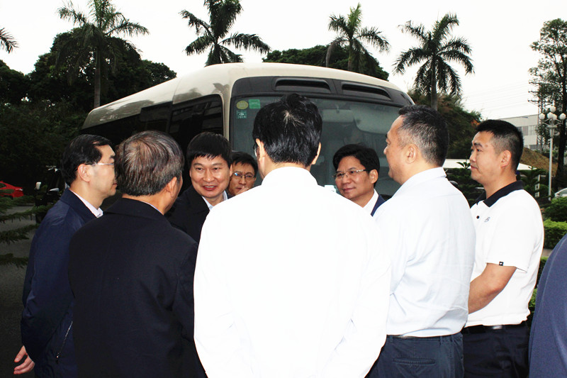 简讯 | 吉林省政协李维斗副主席一行莅临尊龙凯时考察调研